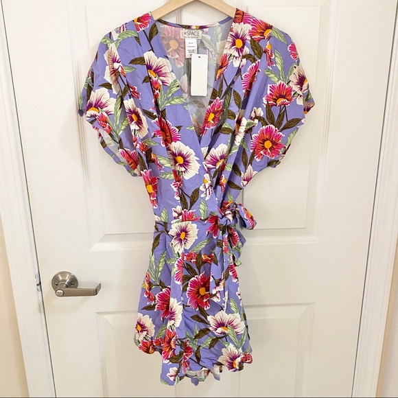 l*space Dresses & Skirts - L*Space Floral Wrap Dress